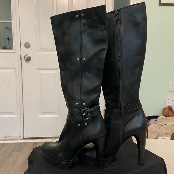 SW knee length leather boots - Picture 2 of 6